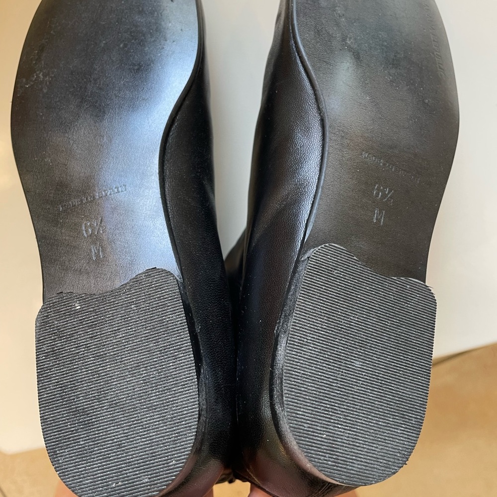 Black ankle boots leather . - Picture 4 of 4